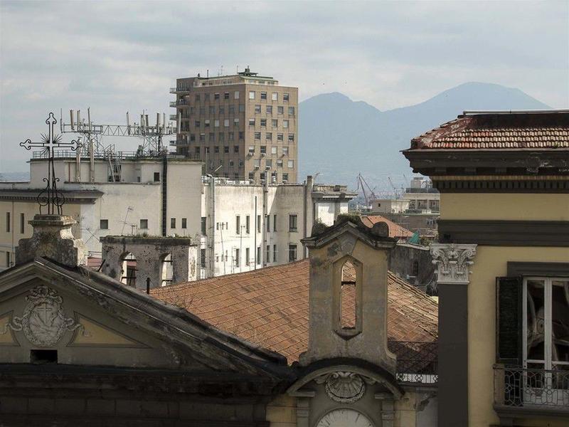 Fiorentini21 Naples