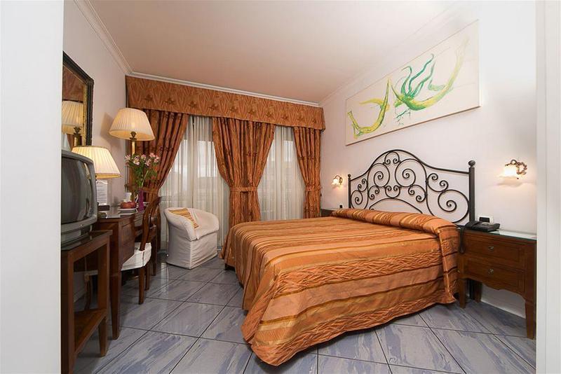 Holiday home Fiorentini21 Naples