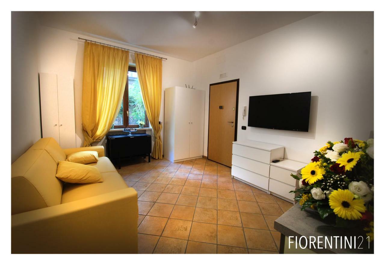 Fiorentini21 * Naples
